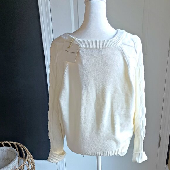 NEW! ULTRA SOFT PULLOVER SWEATER By TAHARI - Picture 4 of 5